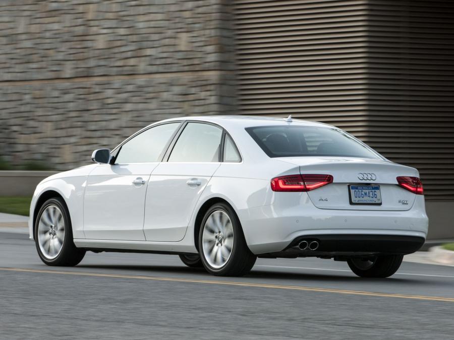  Audi A4 2.0T Quattro Sedan (B8, 8K) 2012 года  (NA) (фото 12 из 14)